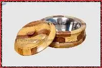 Wooden Check Design Casserole