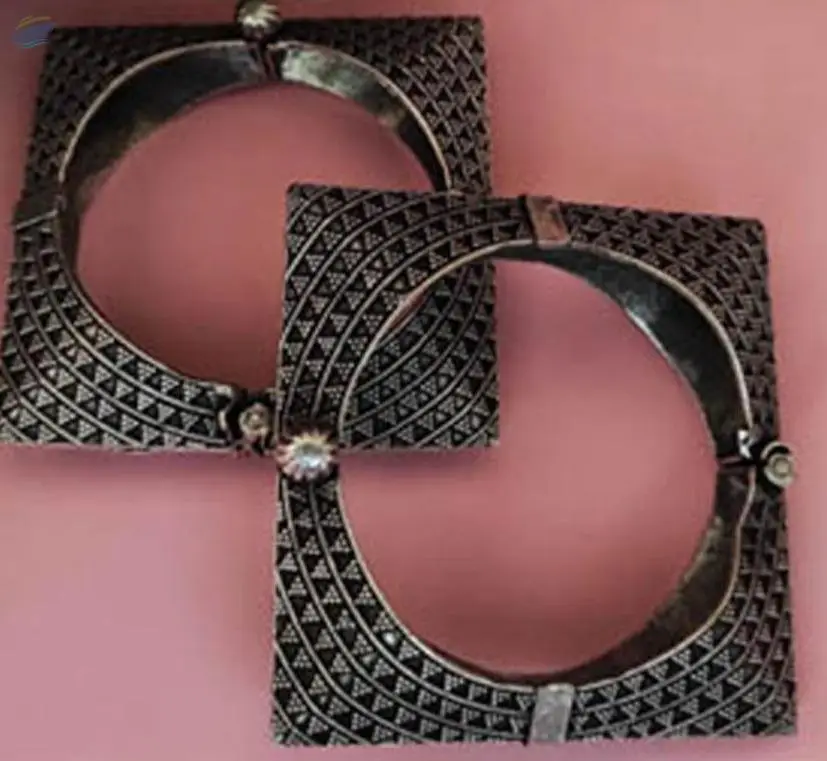 Bangles