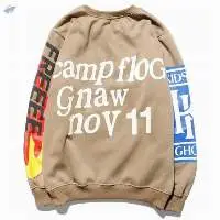 customizes hoodie