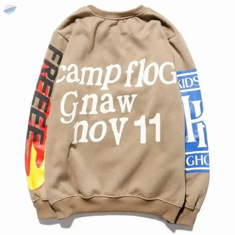 customizes hoodie
