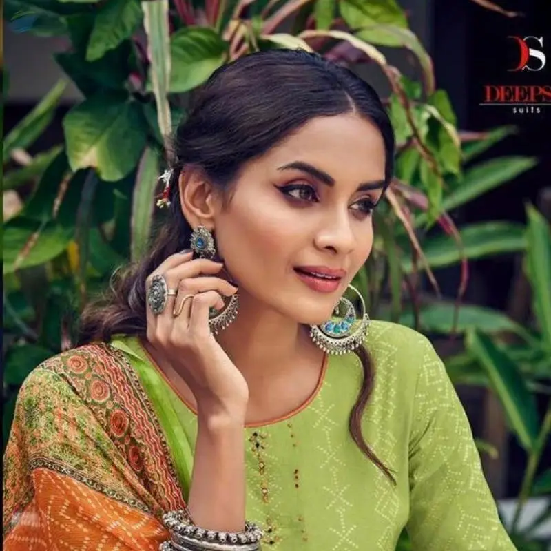 Deepsy Suits Presents Salwar Suits