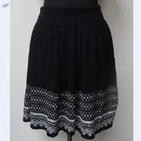 Ladies Knitted Skirt