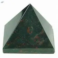 Bloodstone Gemstone Pyramids For Reiki