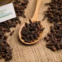 Whole Cloves : Zanzibar