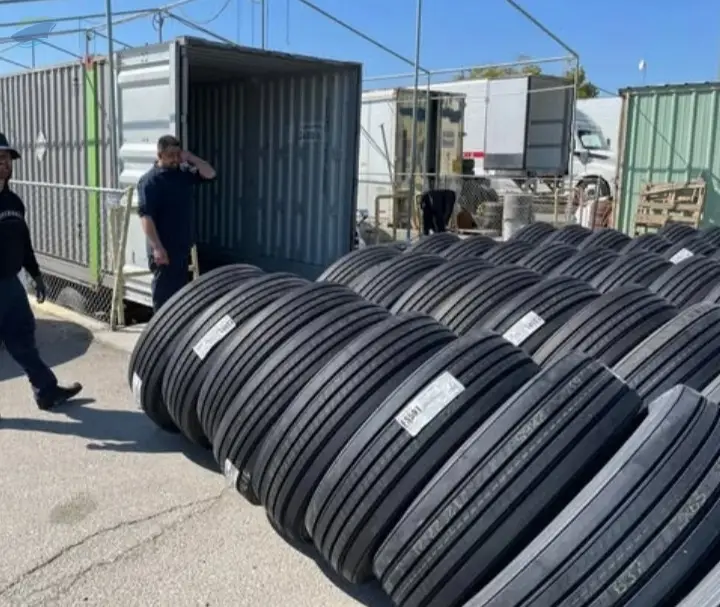 Truck Tires 295/75R22.5 - 16PR