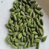 Green Cardamom In Large Size 8 Mm.