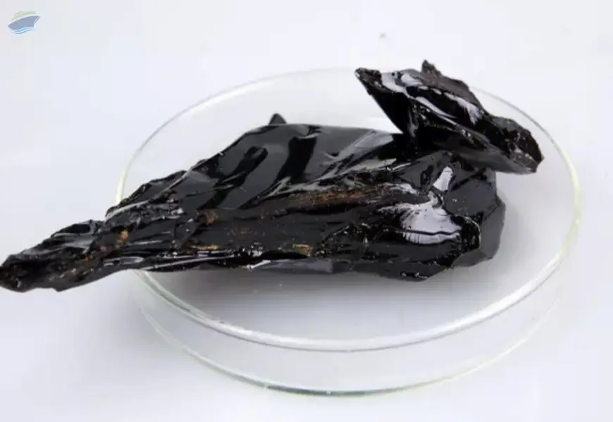98% Solid Block Propolis Resin Extract