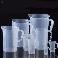Plastic Liquid Measuring Cup