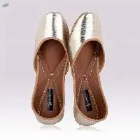 Essential Light Gold