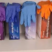 100% Nitrile Gloves