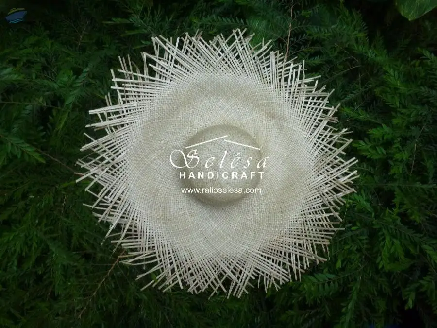 Renda Natural Pandanus Hat