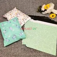 Factory Price Self-adhesive Courier Packing Bag