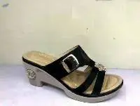 Yuess Sandal