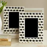 Handicraft Photo Frame
