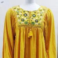 3 d Embroidered Knit Top