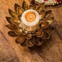 Amod Waterlily Candle Stand