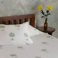 Tropical Palm Double Bedsheet With Pillow Covers