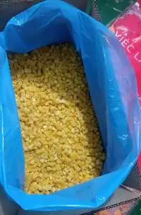 Frozen Mango Half Cut