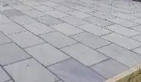 Kandla Grey Sandstone Riven/smooth