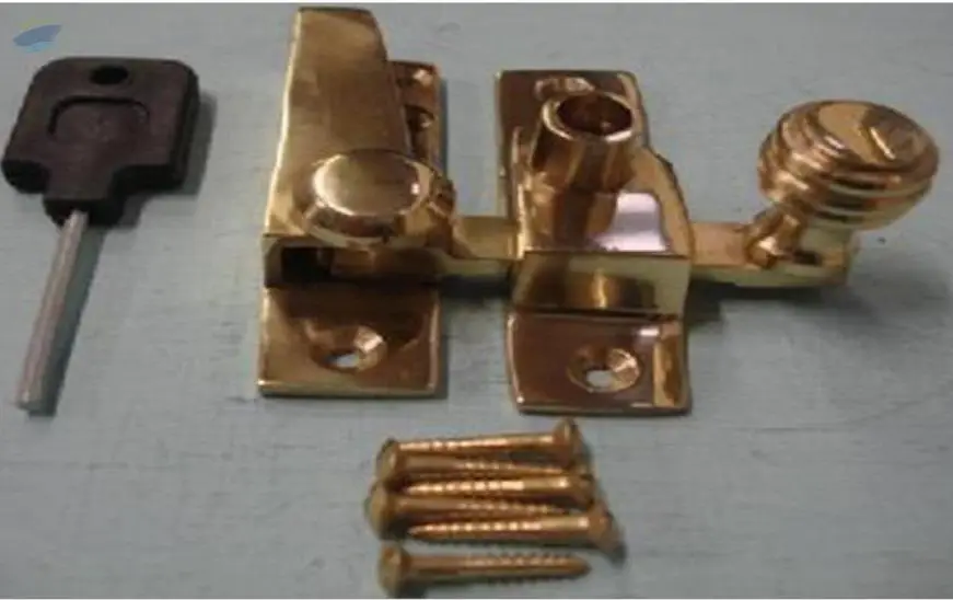 Reeded Knob Straight Arm Fastener Locking