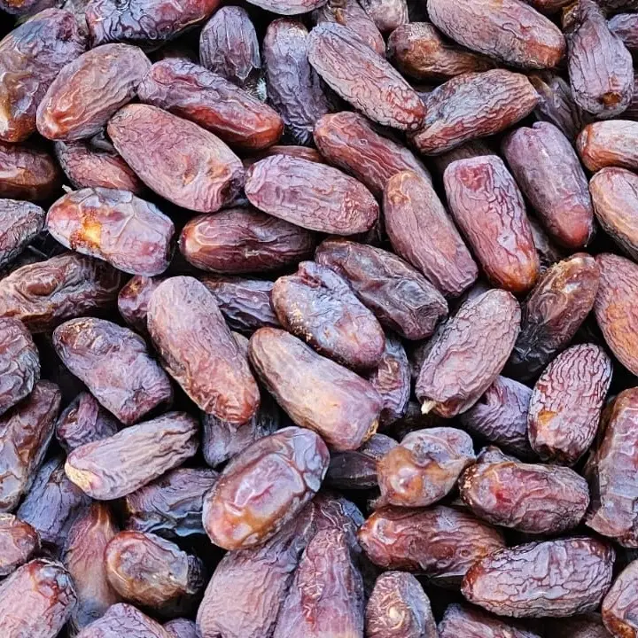Amber Dates