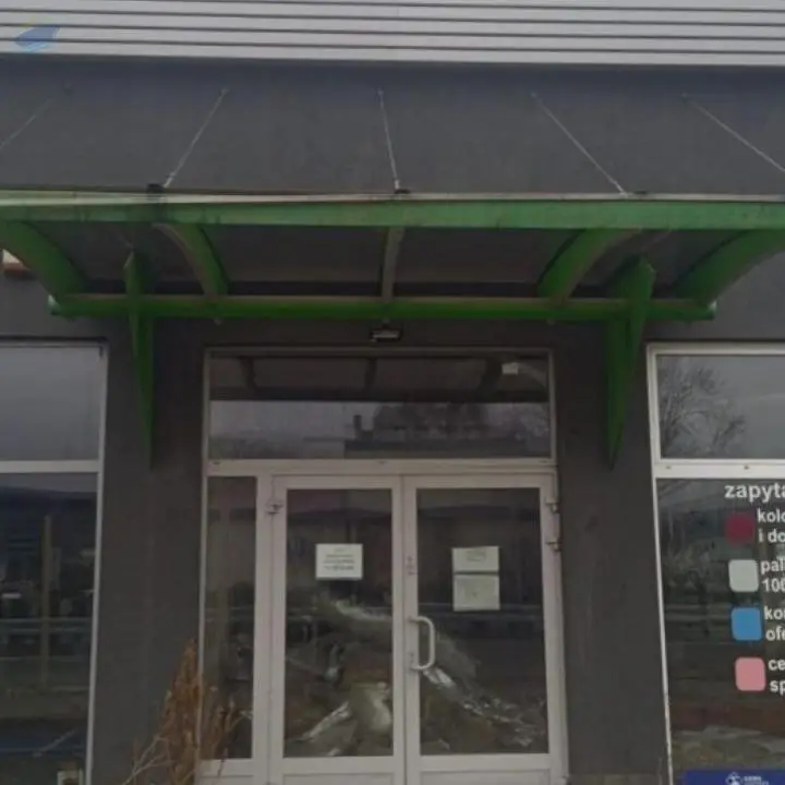 Used Shop Doors