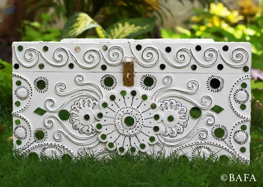 Paper Mache Jewellery Box - Khazana