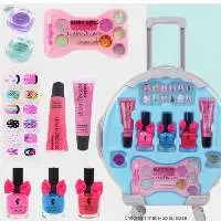 Luggage Styling Cosmetic Set
