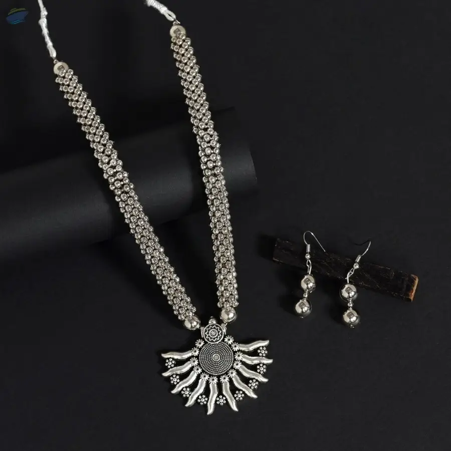 Imitation jewellery