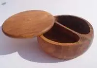 Rotating Lid Box