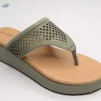 Futcart Women Wedge Slippers