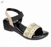 Futcart Women Wedge Sandals