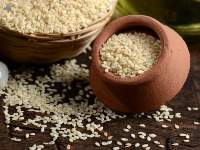 White Sesame Seeds