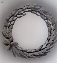 Christmas Decorative Metal Leaves Wreath