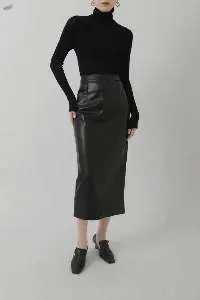 Female Leather Sheepskin Over-The-Knee Skirt