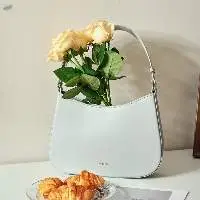 High-end Niche Design Baguette Bag