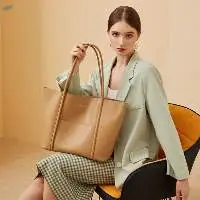 Women's Cowhide Leather Shoulder Hand bag