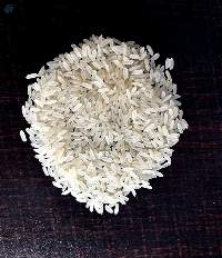 Ir-64 Parboiled Rice 5% Broken