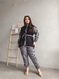 Combi Box Suit