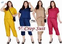 V Crop Suit