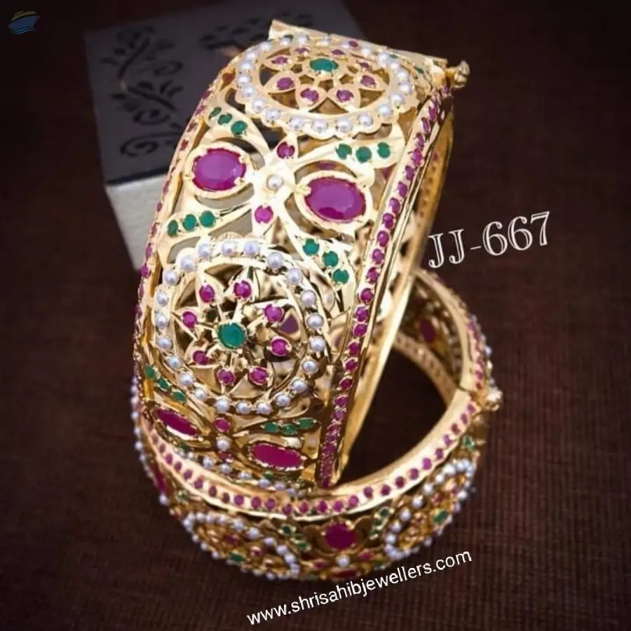 Gold Plated Antique Handcrafted Kade/Bangle