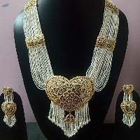Beautiful Rani Har in Different style
