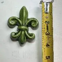 Small Fleur de Lis (small star)