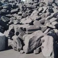 Carbon Anodes/Carbon Anode Butts/ Anode Butts