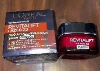 L'Oreal Revitalift Hydrating Eye Cream 15ml