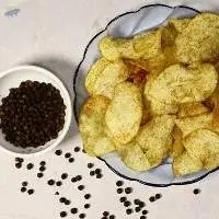 Black Pepper Chips