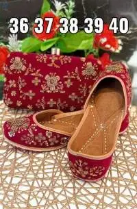 Ladies Jutti With Matching clutches combo