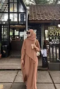 Abaya Khumaira