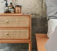 Tesoro Bedside