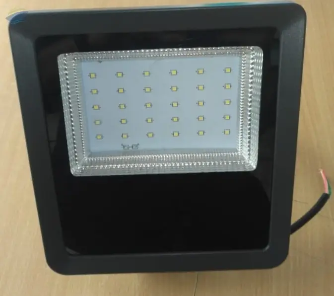 AC Flood Light